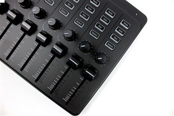 MIDI контроллер KORG nanoKONTROL Studio - вид 10 миниатюра